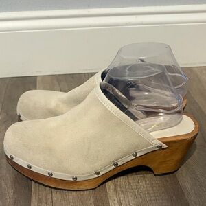 Vintage 90s Y2K Bongo Wooden Clogs Heels Studded Beige Leather 10 Mules Shoes